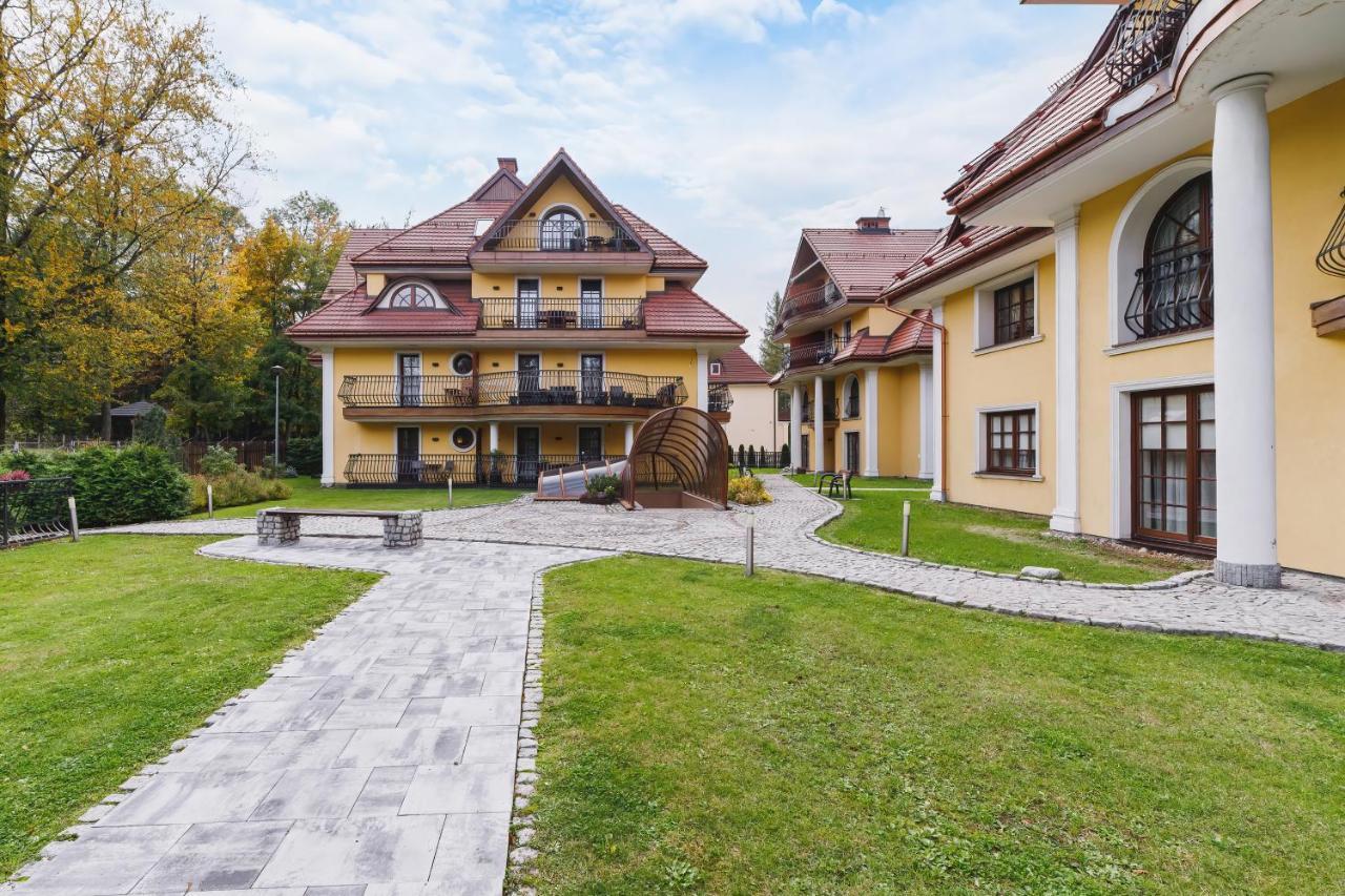 Neapol Sienkiewicza By Renters